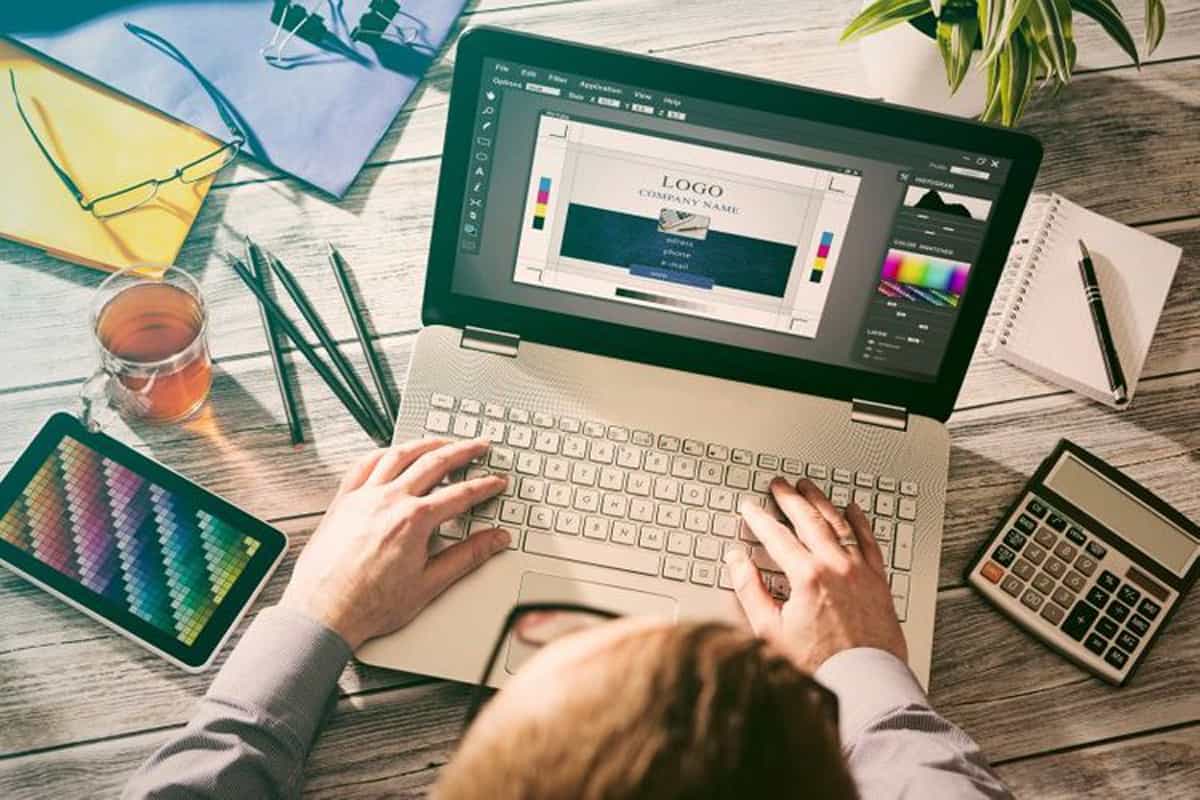 laptops for graphic design students